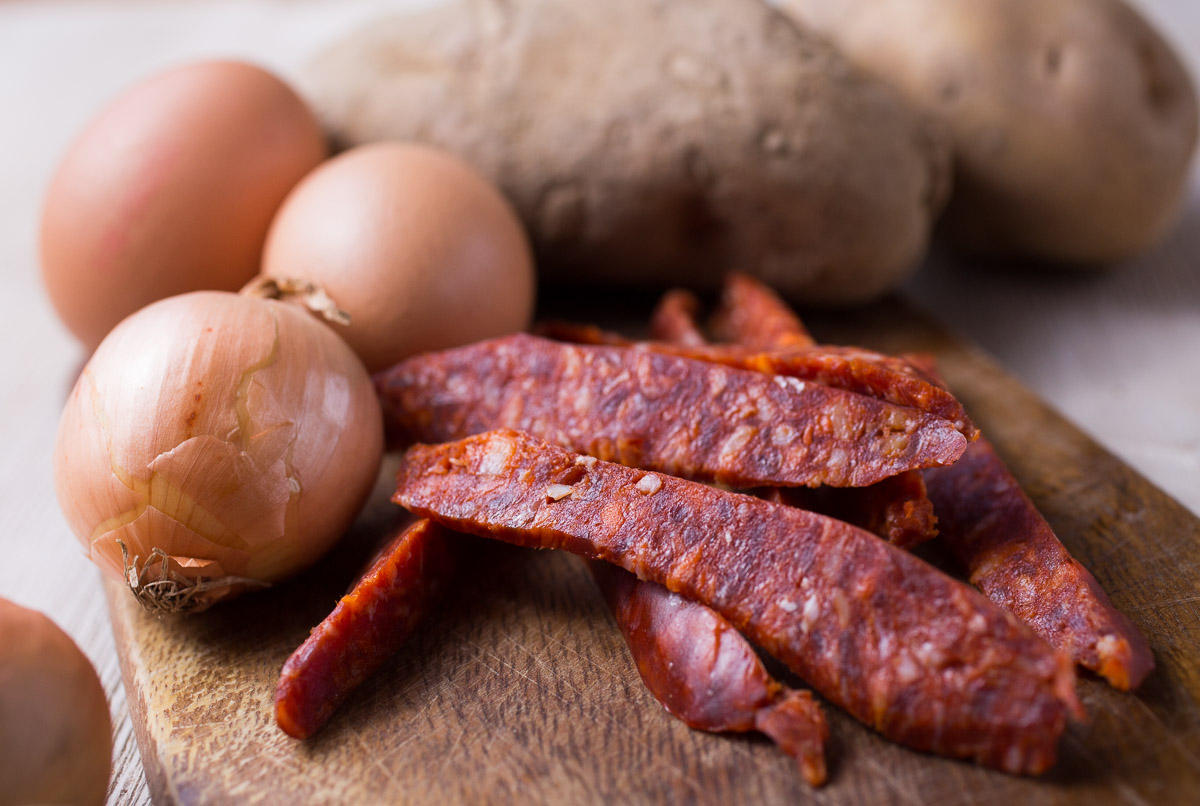 Tortilla with chorizo