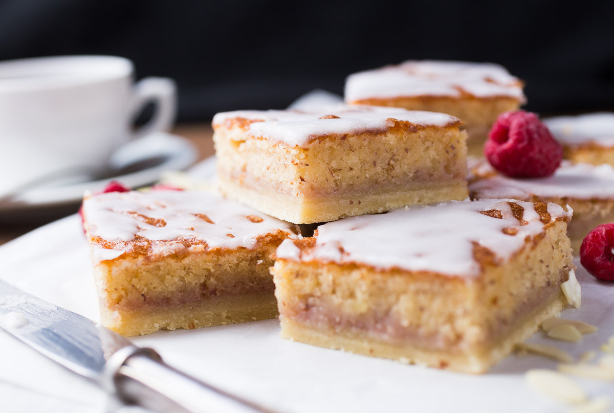 Bakewell traybake