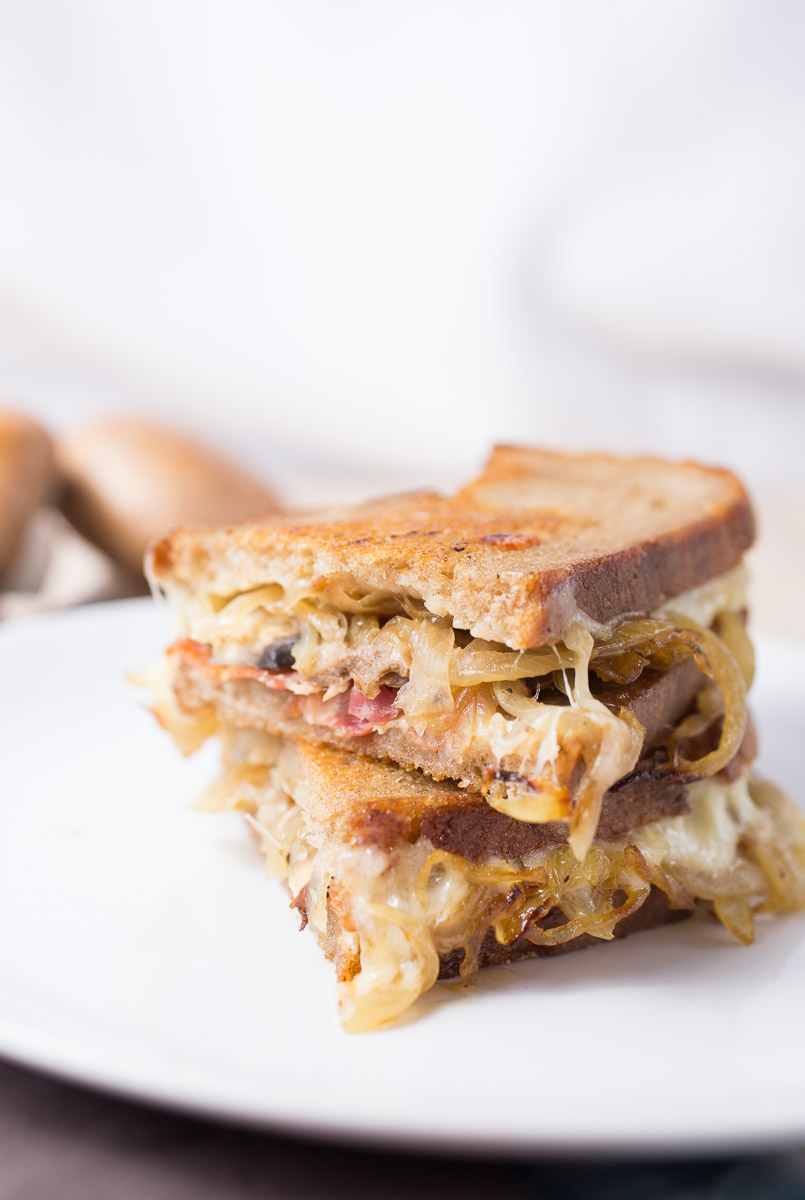 gruyere-onions-mushrooms-bacon-grilled-cheese-_MG_6206