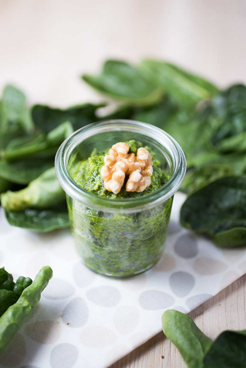 rigatoni-with-spinach-walnut-pesto-_MG_6073