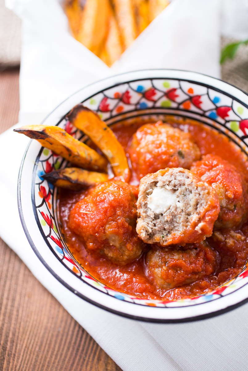 Meatballs in tomato sauce