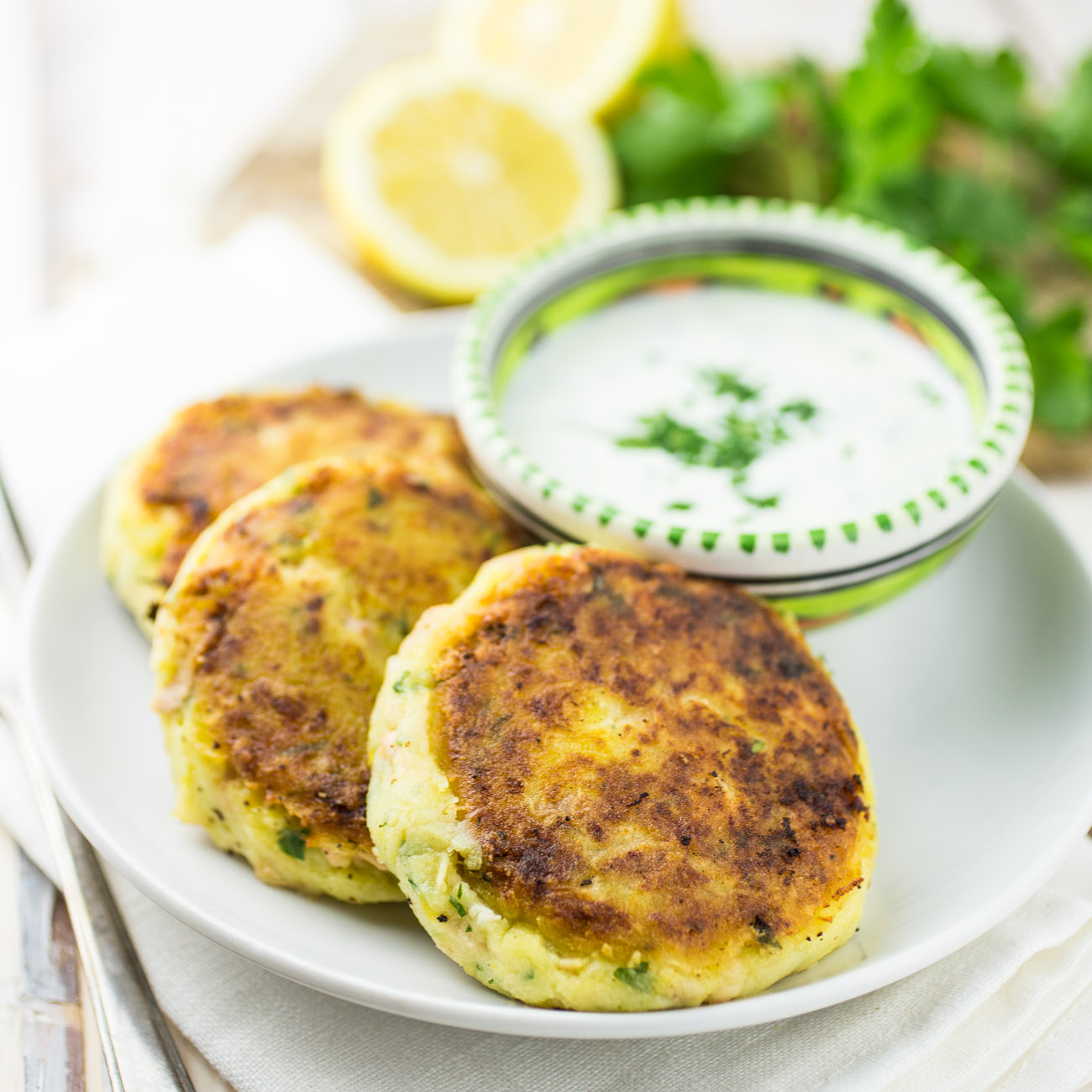 salmon-fish-cakes-_MG_9555