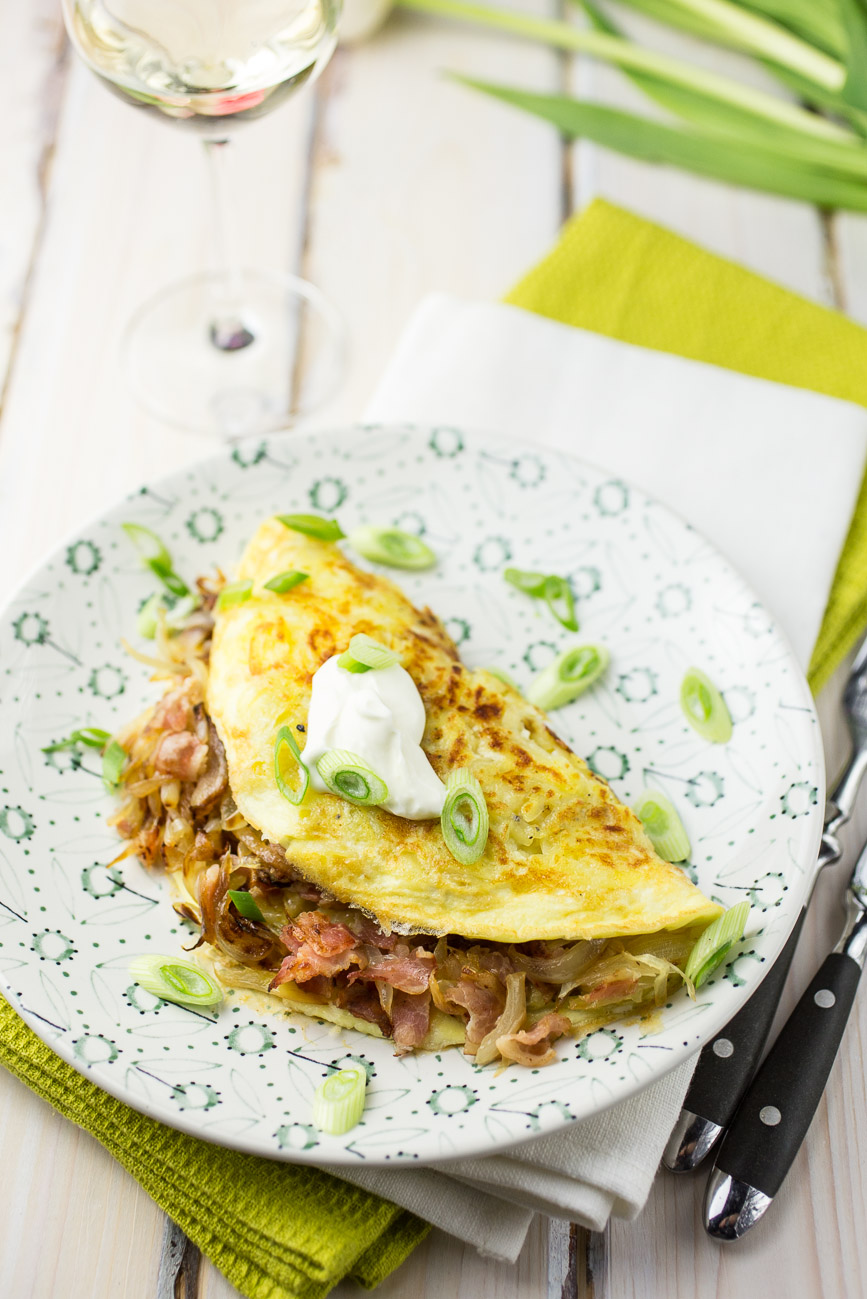 Alpine Omelette | thegirllovestoeat.com