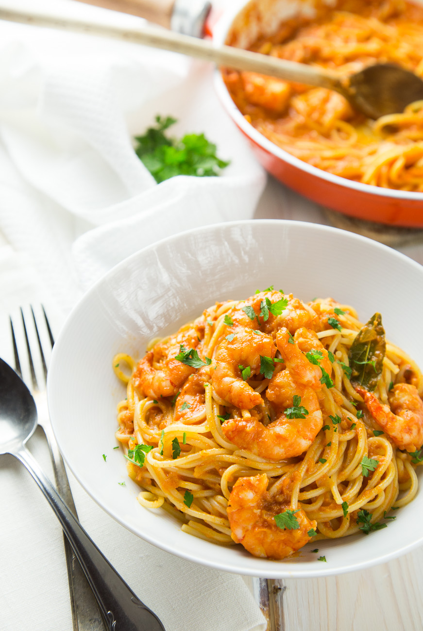 Spicy tomato and shrimp pasta { thegirllovestoeat.com }