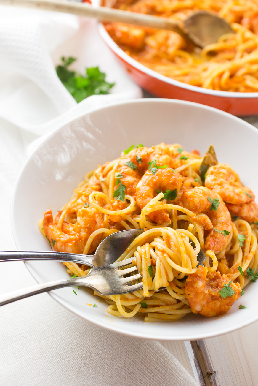 Spicy tomato and shrimp pasta { thegirllovestoeat.com }