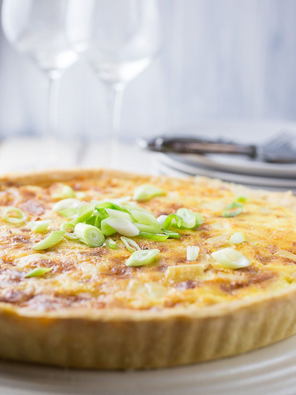 Quiche Alsacienne { thegirllovestoeat.com }