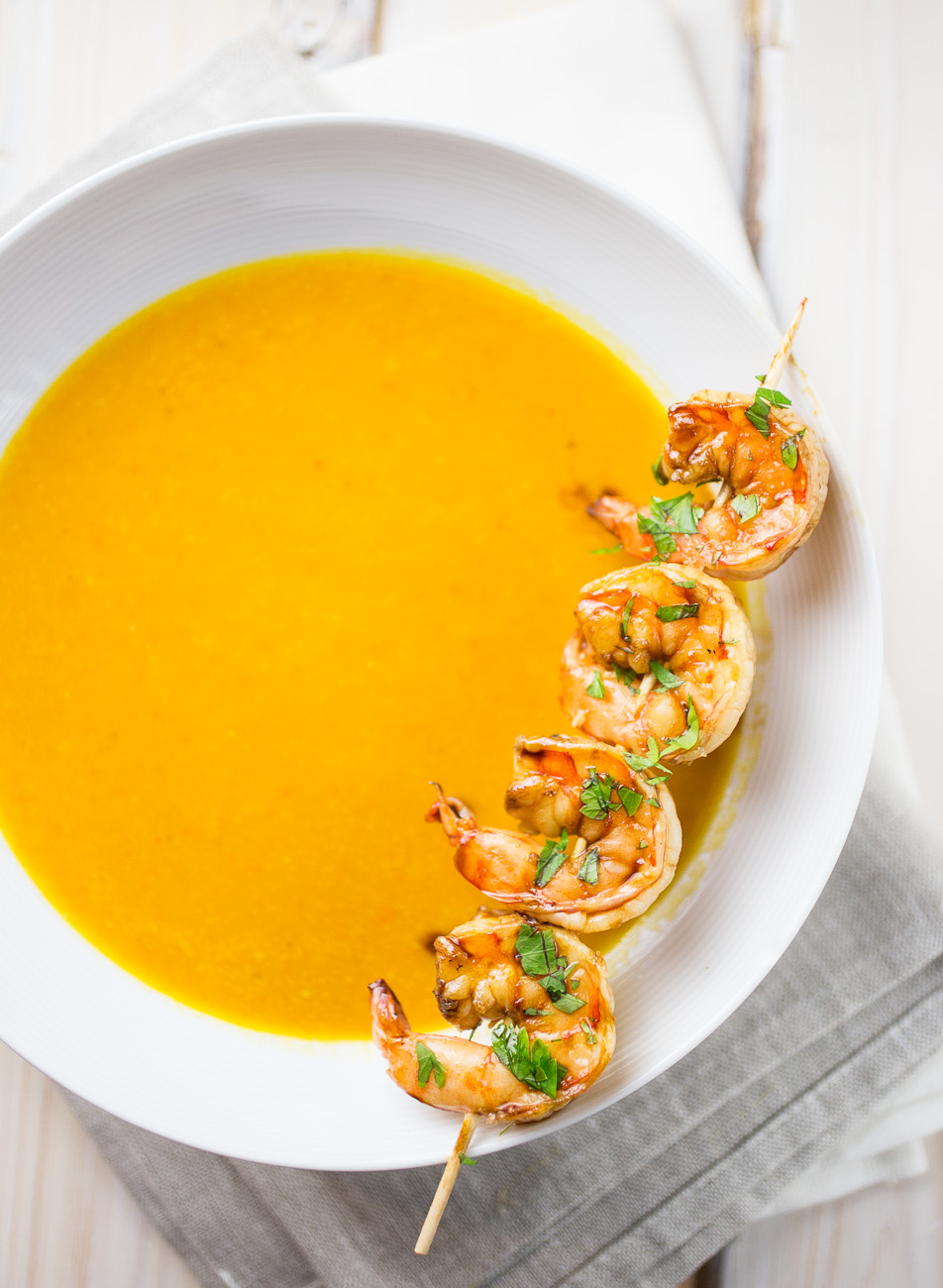 Pumpkin soup with teriyaki prawns { thegirllovestoeat.com }