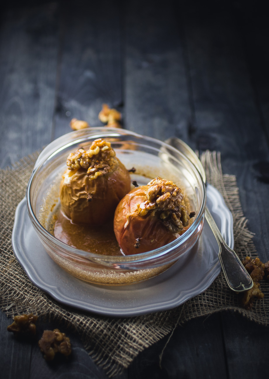Baked apples with candied walnuts { thegirllovestoeat.com }