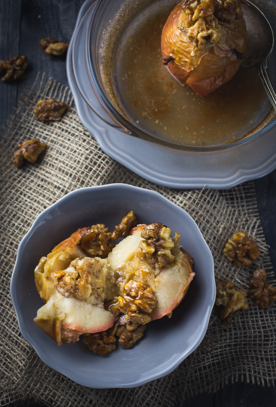 Baked apples with candied walnuts { thegirllovestoeat.com }