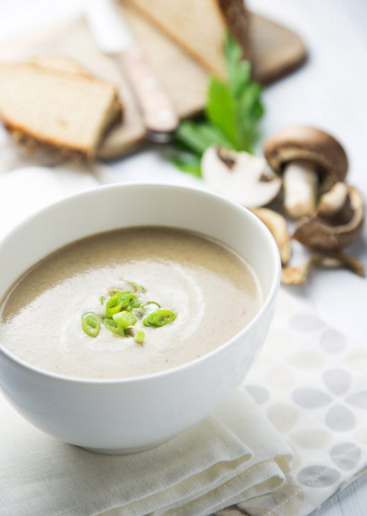 Creamy Mushroom Soup | The Girl Loves To Eat